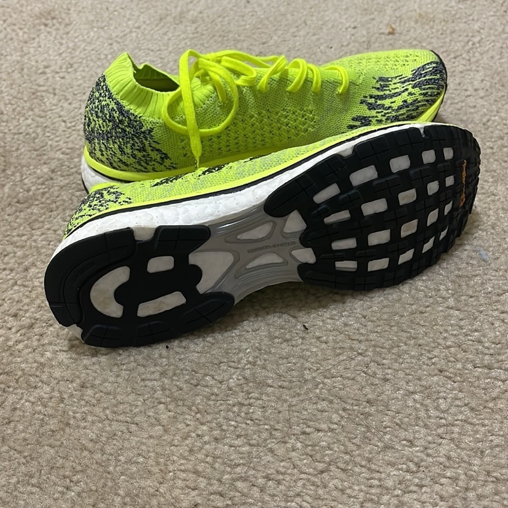 Adidas adizero tennis shoes - Picture 3 of 4